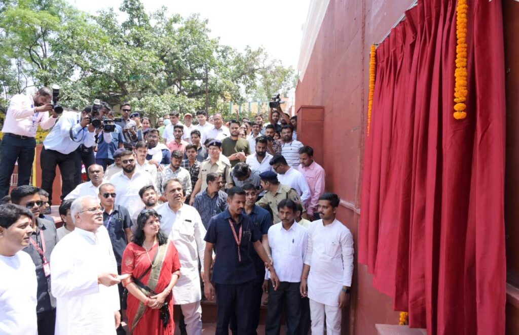 रायपुर : भेंट-मुलाकात रायपुर दक्षिण विधानसभा : मुख्यमंत्री ने किया 84 करोड़ 41 लाख रूपये के अधिक के विकास कार्यों का लोकार्पण-शिलान्यास….