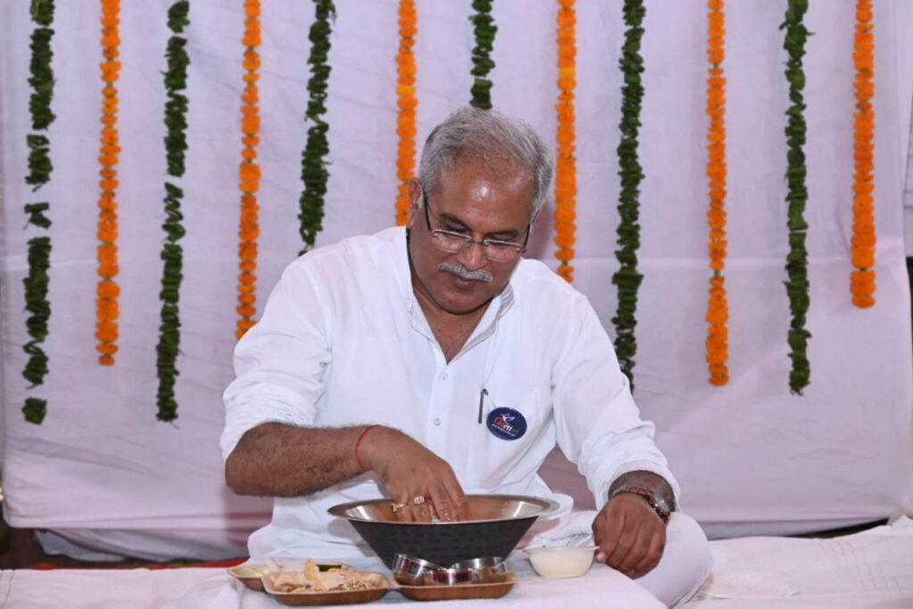 रायपुर : श्रमिक दिवस पर विशेष आलेख : बटकी म बासी अउ चुटकी म नून, मैं गात हंव ददरिया तैं कान देके सुन…