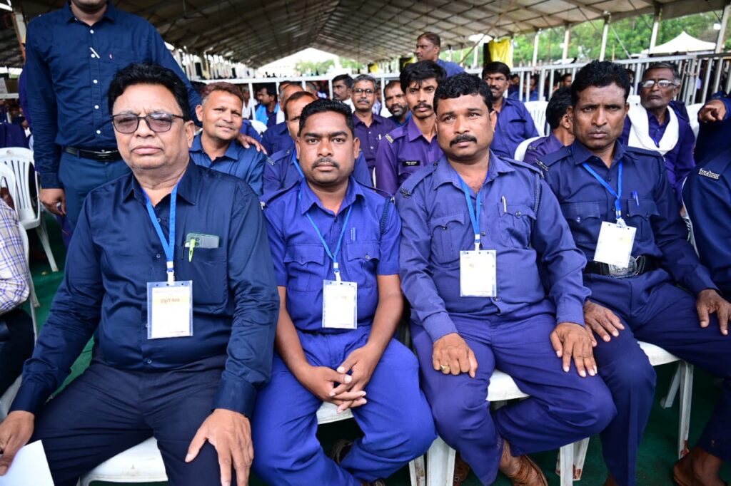 रायपुर : मुख्यमंत्री हम सबके साथ मंच साझा कर रहे, यही असली सुराज..
