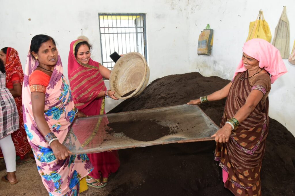 रायपुर : रूरल इंडस्ट्रियल पार्क के सस्टेनेबल मॉडल से उद्यमियों के लिए खुले तरक्की और खुशहाली के नये रास्ते..