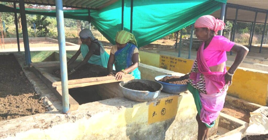 KORBA: सफलता की कहानी : गौठान से महिलाओं को मिल रहा आर्थिक संबल गौठान से जुड़कर महिलाएं स्वावलंबी बनकर निरंतर उन्नति की राह पर हो रही अग्रसर…