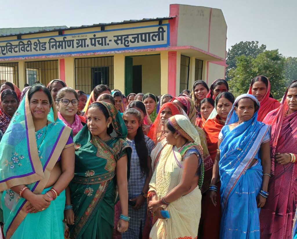 सारंगढ़-बिलाईगढ़ : समूह की महिलाओं के लिए गौठान बना आत्मनिर्भर बनने का जरिया