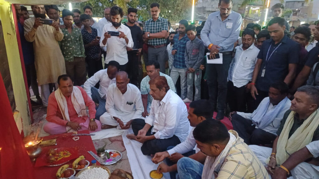 कवर्धा : मंत्री श्री मोहम्मद अकबर ने जिले के दार्शनिक व आकर्षण केंद्र पोड़ी हनुमान गार्डन का सौदर्यीकरण तथा सुधार कार्यों का किया लोकार्पण..
