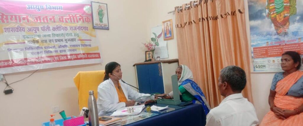 राजनांदगांव : सियान जतन क्लीनिक योजनांतर्गत जिले में नि:शुल्क स्वास्थ्य शिविर का हुआ आयोजन…