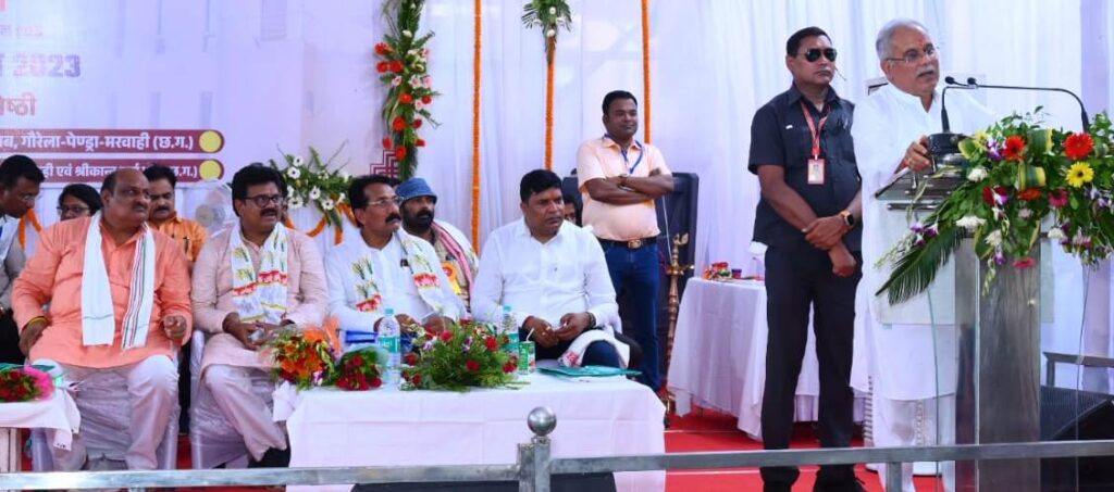 रायपुर : छत्तीसगढ़ में पत्रकारिता और साहित्य का उद्गम स्थल है गौरेला-पेण्ड्रा-मरवाही – मुख्यमंत्री श्री बघेल
