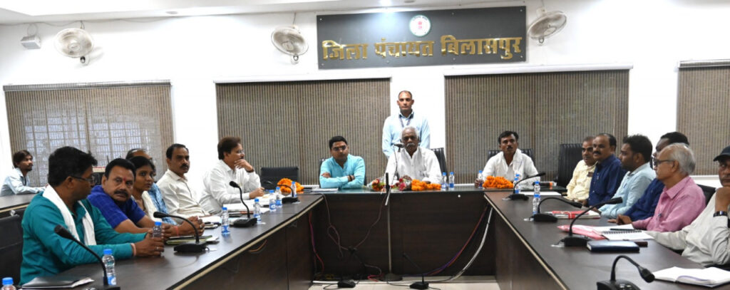 बिलासपुर : मछुआ कल्याण बोर्ड के अध्यक्ष ने की मछुआरों के लिए संचालित योजनाओं की समीक्षा…