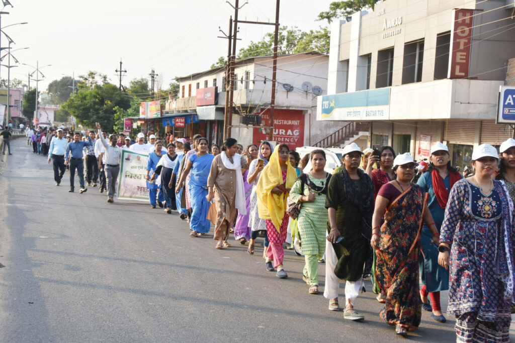 दंतेवाड़ा: विश्व पर्यावरण दिवस कार्यालय कलेक्टर परिसर से अधिकारी, कर्मचारियों द्वारा निकाली गई रैली…