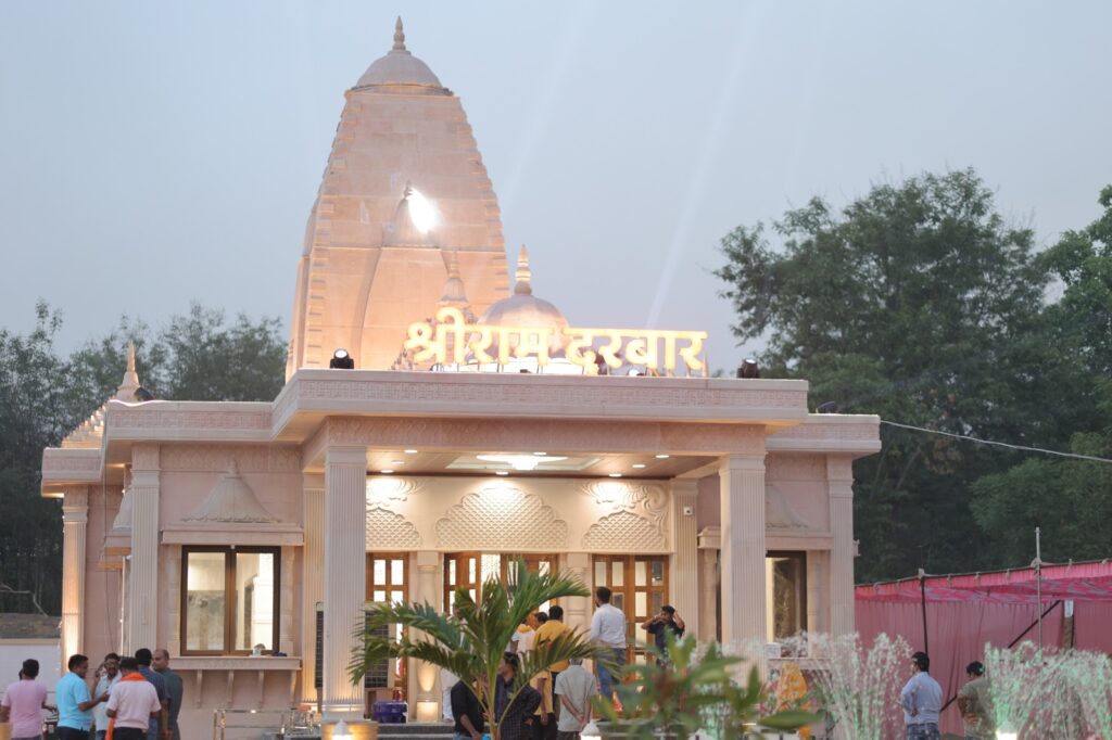 राम की आस्था में सराबोर होगा कोरबा:: रामदरबार के गर्भगृह में विराजमान होगी भगवान की अनुपम मूर्ति…जगद्गुरू शंकराचार्य के सानिध्य में विद्वान आचार्यो के मंत्रोच्चार से गूंजेगा राम दरबार