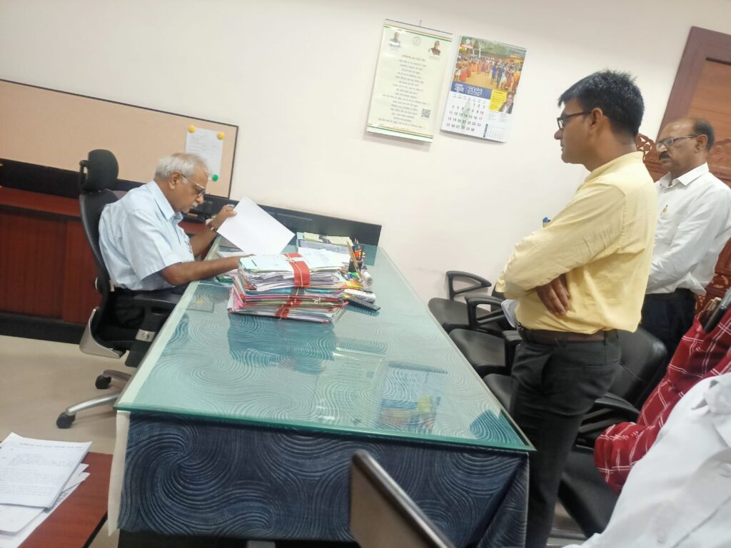 हाई स्कूल एवं हायर सेकेण्डरी स्कूलों में प्राचार्य पद पर शीघ्र पदोन्नति करने की माँग…