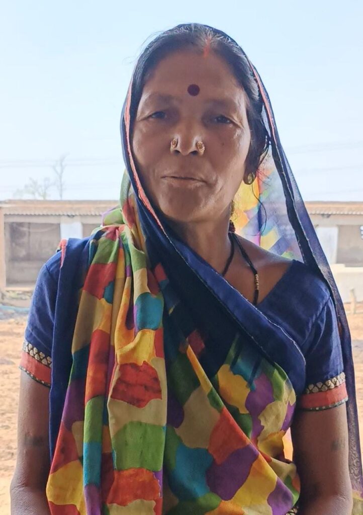 झूलबाई को गोबर बेचकर हुआ 64 हजार से अधिक का लाभ