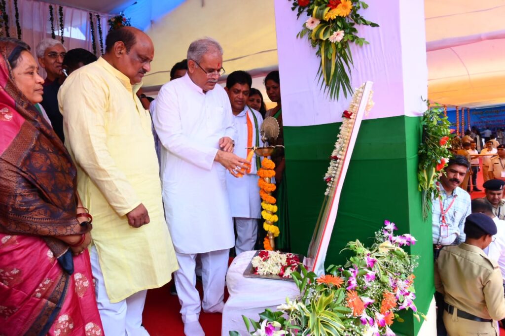 रायपुर : मुख्यमंत्री श्री भूपेश बघेल ने आवासीय खेल अकादमी का किया शुभारंभ