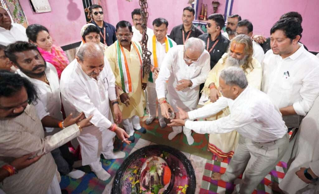मुख्यमंत्री श्री बघेल ने चम्पारण्य में राम वन गमन पर्यटन परिपथ के निर्माण कार्यों का किया लोकार्पण..