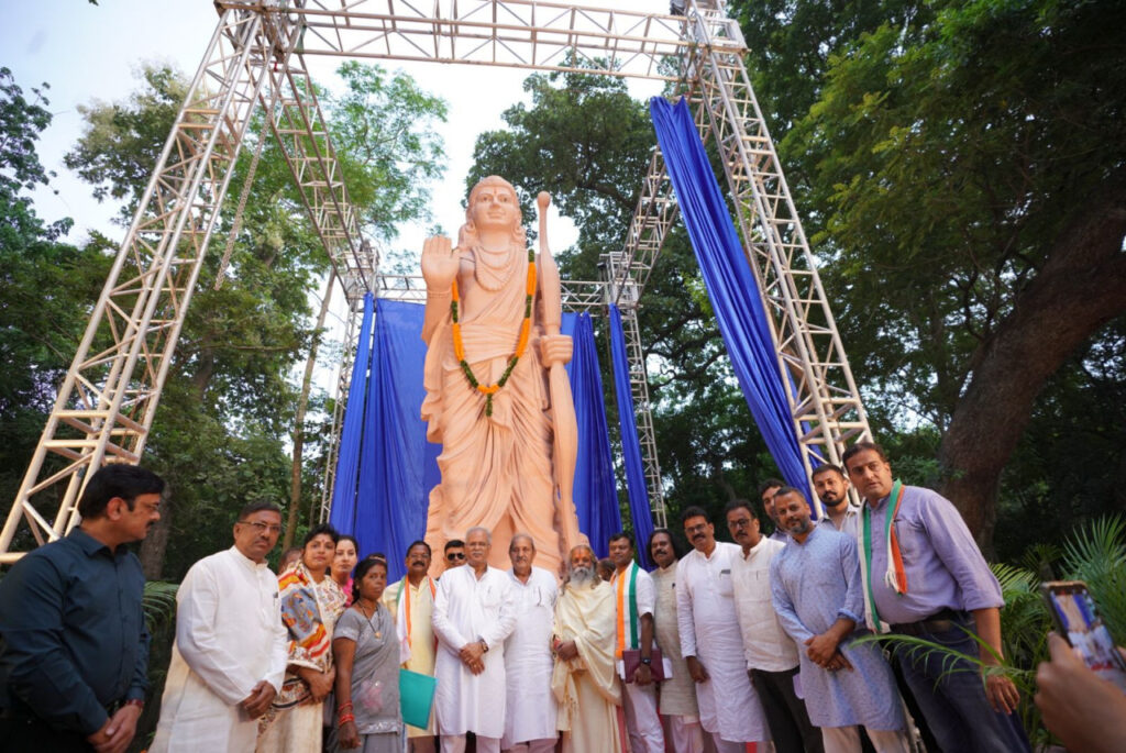 रायपुर : विशेष लेख : पर्यटन को उद्योग का दर्जा देने हेतु राज्य में लागू है छत्तीसगढ़ पर्यटन नीति 2020