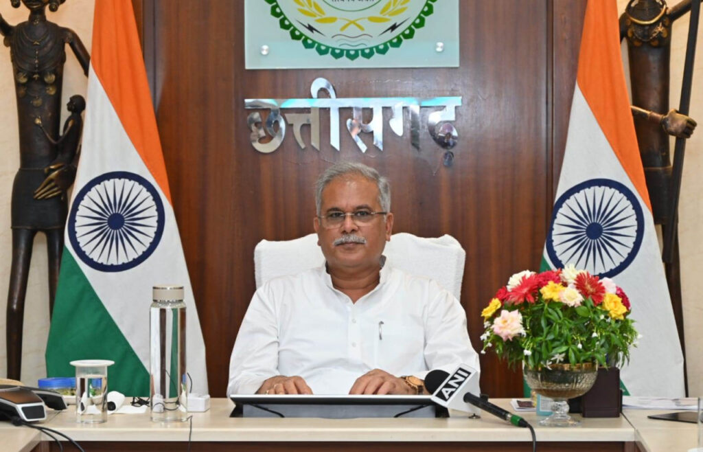 रायपुर : छत्तीसगढ़ सरकार ने धान खरीदी का रिकॉर्ड बनाया, इस साल 125 लाख मीट्रिक टन धान खरीदी की आशा : मुख्यमंत्री भूपेश बघेल…