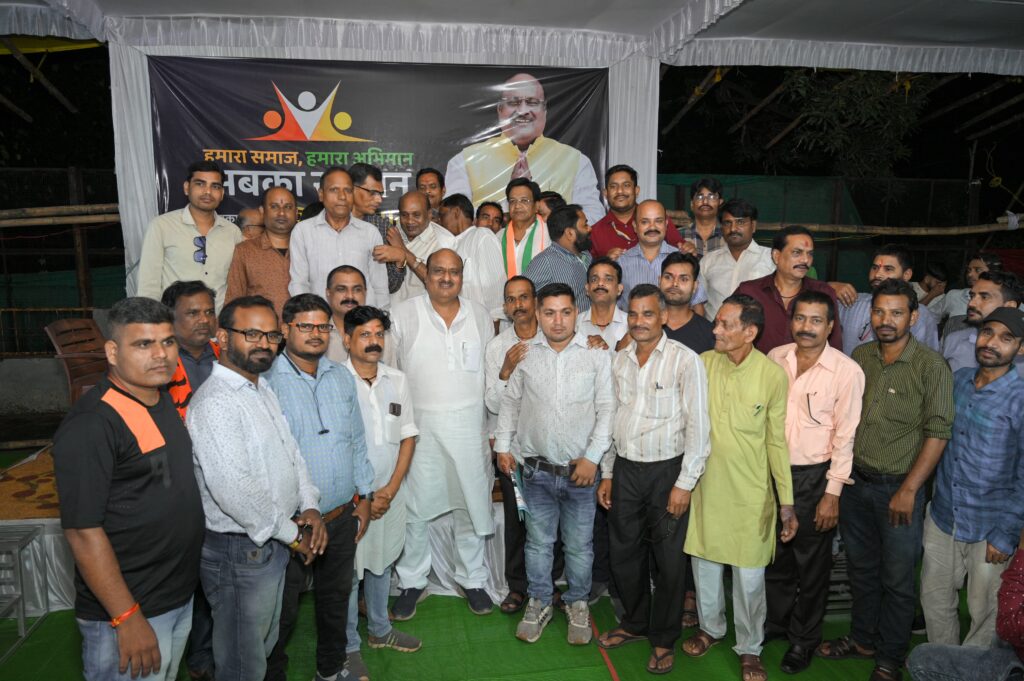 राजस्व मंत्री ने अपेक्षा से अधिक दिया नाई श्रीवास समाज को