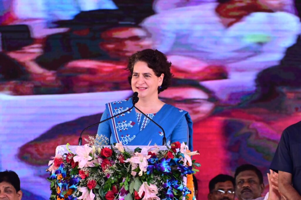 रायपुर : नगरीय निकाय एवं पंचायती राज महासम्मेलन, कांकेर : श्रीमती प्रियंका गांधी का उद्बोधन…