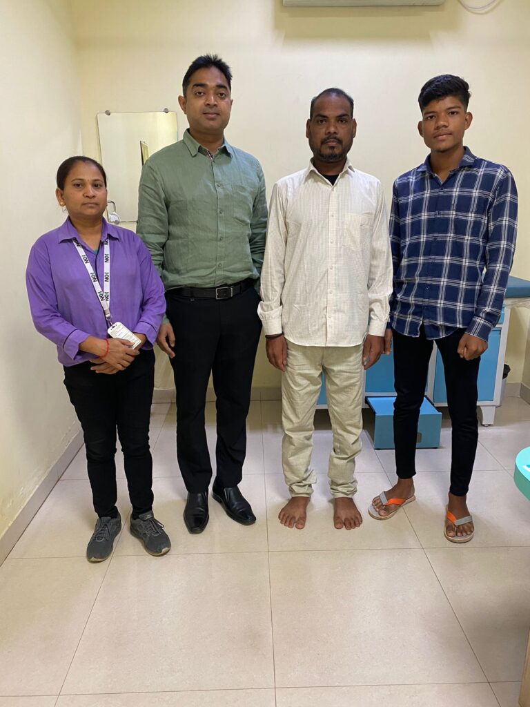 रीढ़ की हड्डी में ट्यूमर, न्यूरोसर्जन डॉ.मित्तल ने सफल ऑपरेशन कर दी नई जिंदगी…