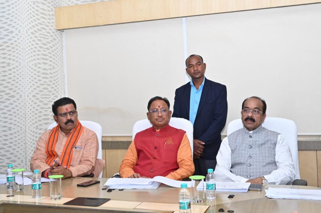 रायपुर : मुख्यमंत्री श्री विष्णु देव साय स्वास्थ्य विभाग की ले रहे हैं बैठक…