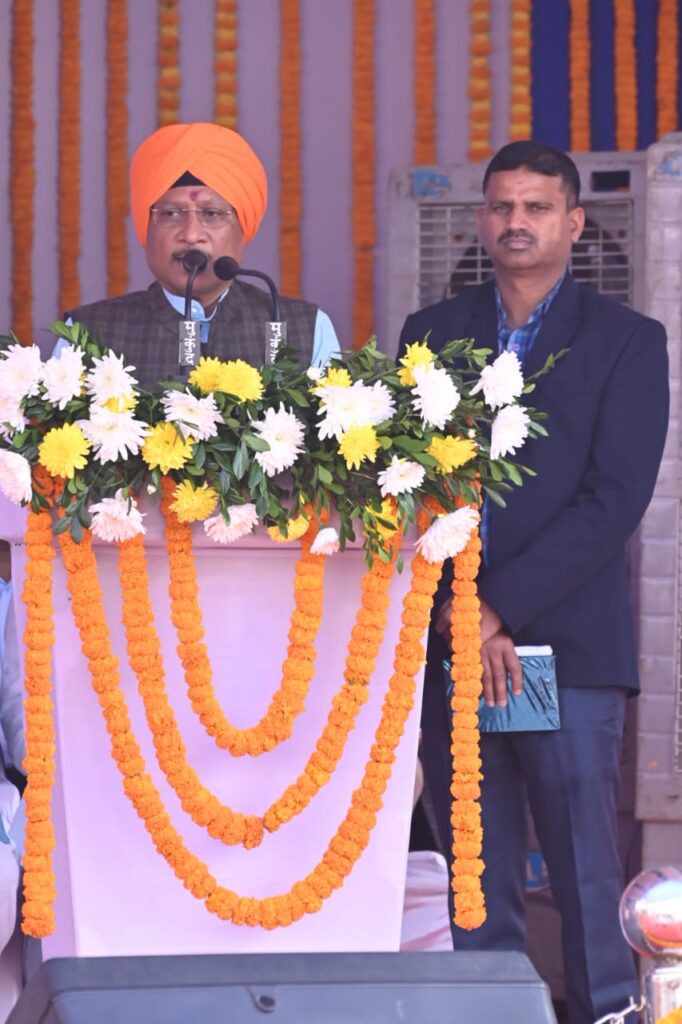 रायपुर : वीर बाल दिवस : मुख्यमंत्री श्री विष्णु देव साय ने वीर बाल दिवस के अवसर पर कार्यक्रम को सम्बोधित करते हुए कहा कि- आज का दिन गुरु गोविंद सिंह जी के दोनों साहिबजादों की शहादत का दिन है…