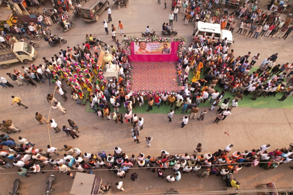 रायपुर : मुख्यमंत्री श्री विष्णु देव साय के स्वागत में सजी रायगढ़ की भूमि…