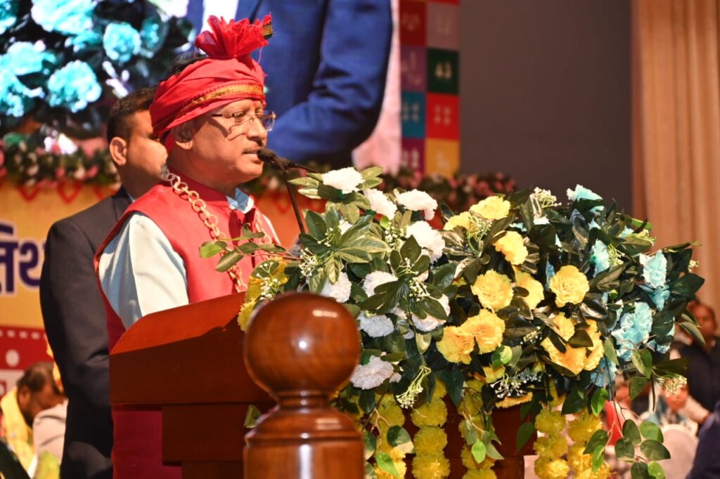 रायपुर : मुख्यमंत्री श्री विष्णु देव साय जी द्वारा आदिवासी समाज के नवनिर्वाचित विधायकों के सम्मान समारोह में उद्बोधन