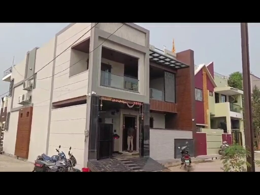 बलौदाबाजार में सूने मकान से चोरी:जगन्नाथ पुरी यात्रा में गया था पूरा परिवार, उड़ा ले गए 5 लाख के जेवर और रकम…