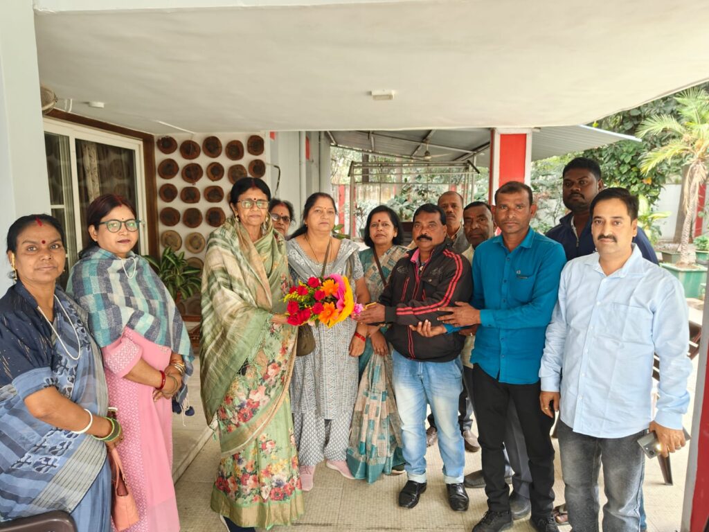  बिना सूचना ट्रेन कैंसल करना आपत्तिजनक -सांसद कोरबा केन्द्रीय रेलमंत्री से मिलकर सांसद जताएंगी आपत्ति..