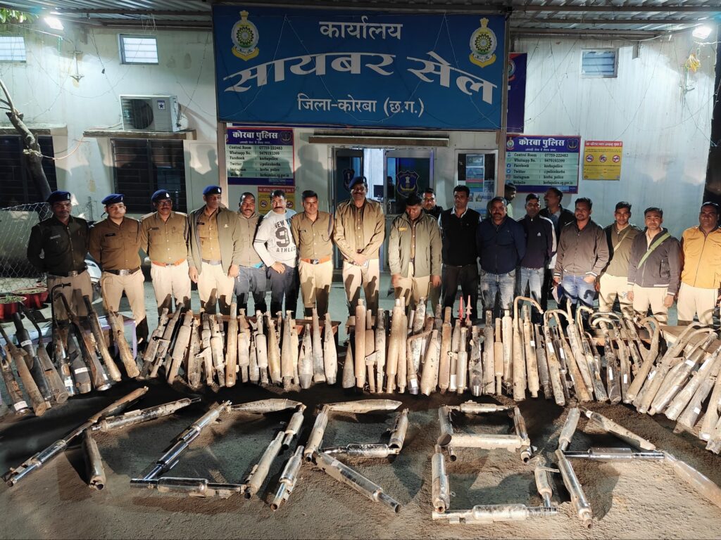 कोरबा में कानून तोड़ने पर सख्ती: 127 से अधिक मॉडिफाइड साइलेंसर और 72 से अधिक प्रेशर हॉर्न जब्त; ड्राइवरों को दी गई समझाइश…