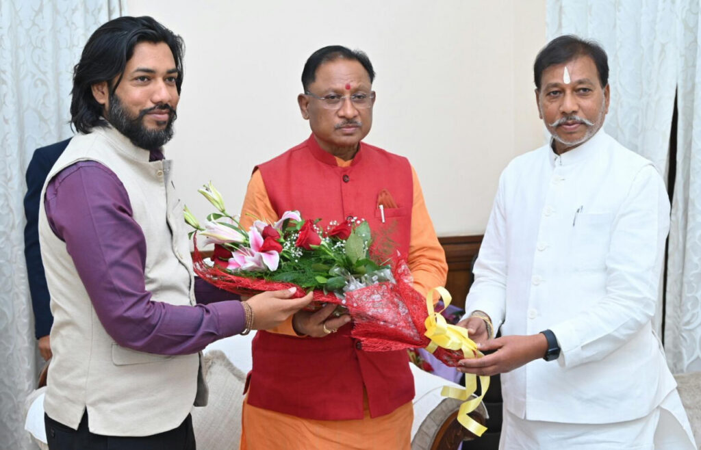 रायपुर : विधायक गुरु खुशवंत साहेब ने मुख्यमंत्री को नववर्ष की दी शुभकामनाएं