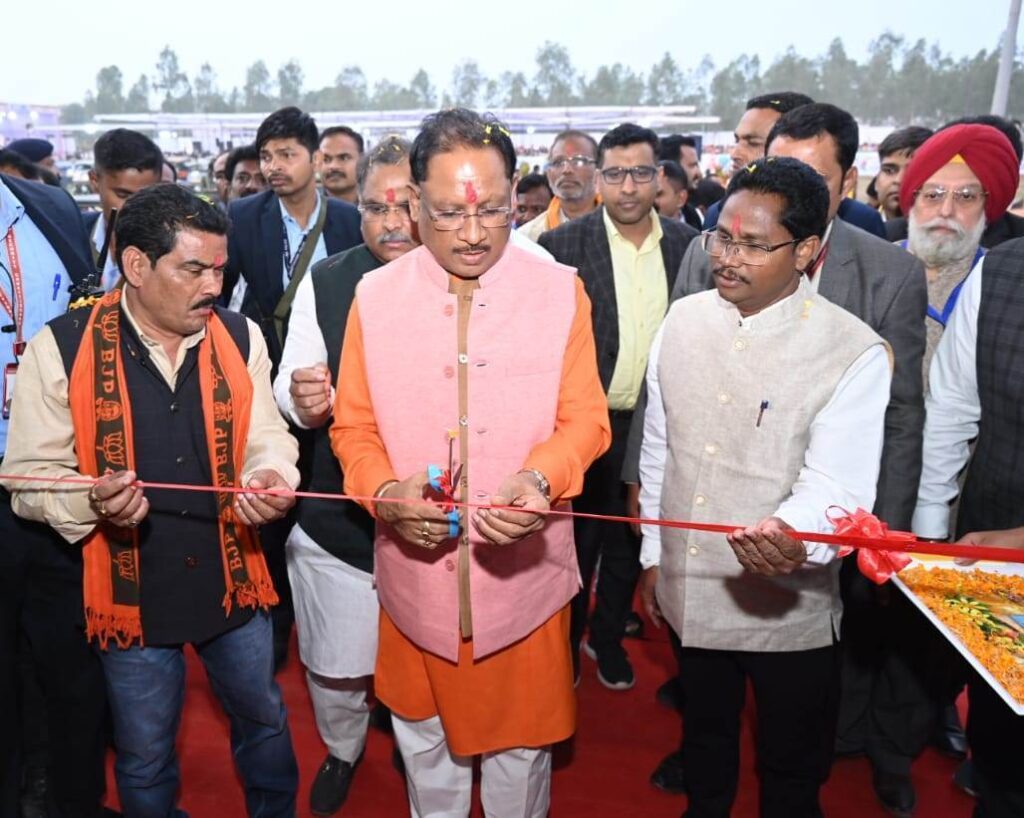 रायपुर : मुख्यमंत्री ने बुरुंदवाड़ा सेमरा में सिरी (एमआरसी) और समृद्धि (एमआरएफ) सेंटर किया लोकार्पण…