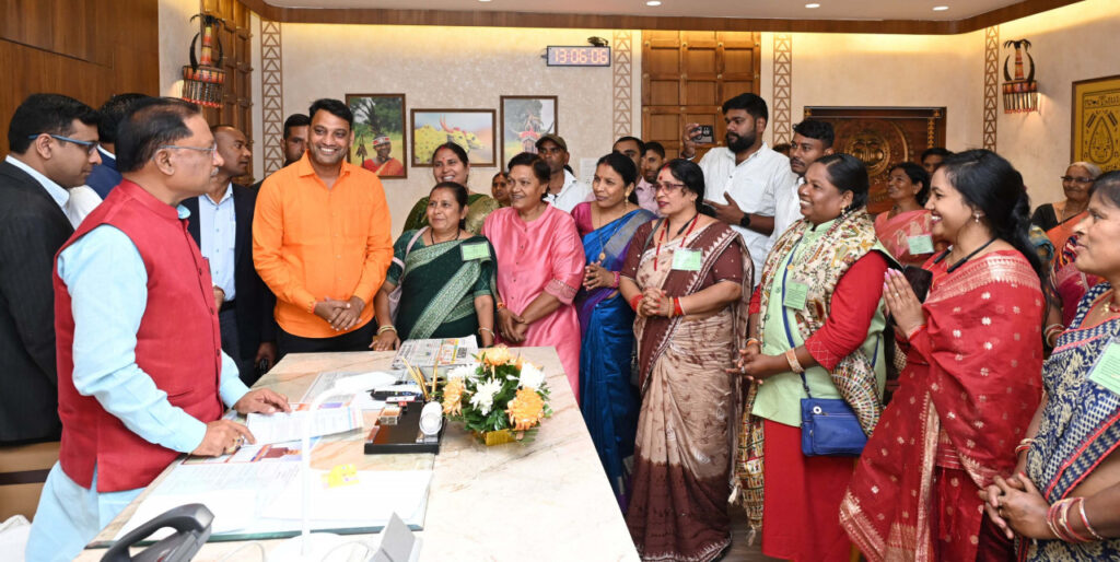 रायपुर : महिला समूहों के जिम्मे होगा नौनिहालों का पोषण: मुख्यमंत्री श्री विष्णु देव साय