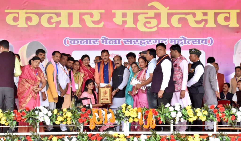 रायपुर : अपनी मेहनत से हर क्षेत्र में आगे बढ़ रहा है कलार समाज – श्री अरुण साव