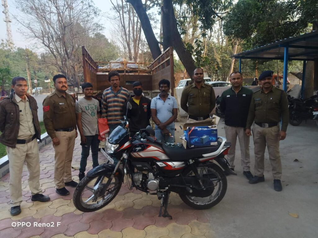 SECL मानिकपुर खदान में चार चोरों का धावा: कोरबा में स्टोर रुम से लाखों का कापर वायर और टीलाइन पार, चोर गिरफ्तार..