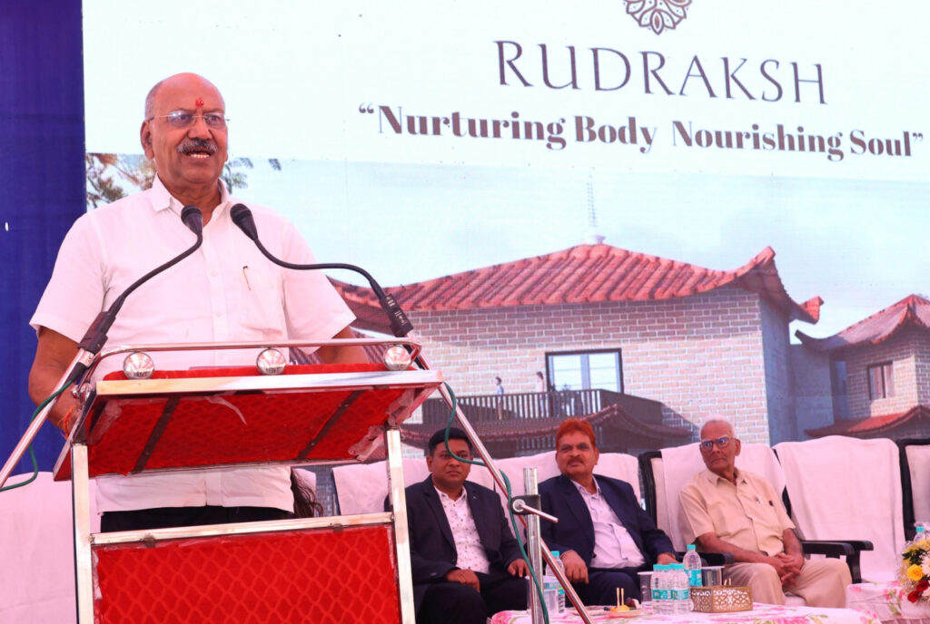 रायपुर : आयुर्वेद पूरे विश्व को हमारी देन, इससे तन और मन दोनों होते हैं स्वस्थ: शिक्षा मंत्री श्री बृजमोहन अग्रवाल