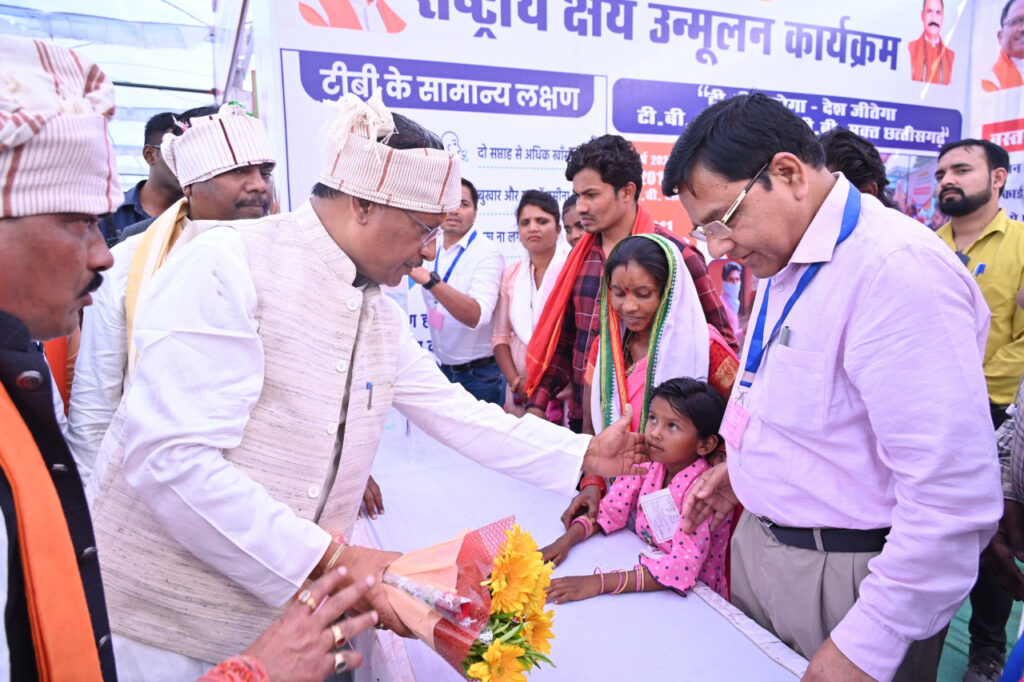 रायपुर : हृदय रोग के ऑपरेशन के लिए अंजली ने जताया मुख्यमंत्री का आभार