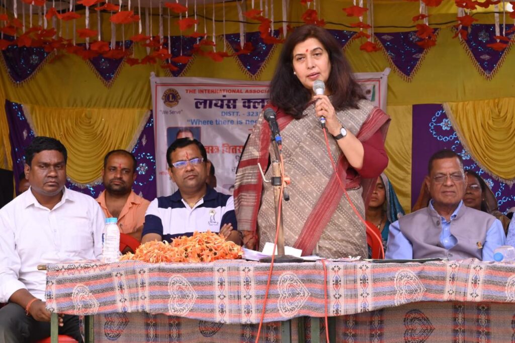 सरोज पांडेय मात्र प्रतीक, हर एक कार्यकर्ता स्वयं प्रत्याशी : डॉ सरोज पांडेय,