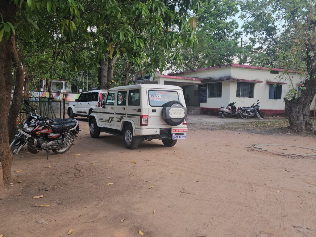 व्यापारी के घर GST की रेड: फर्म में दस्तावेजों की जांच कर वापस लौटी, उड़नदस्ता टीम के हाथ कुछ नहीं लगा…