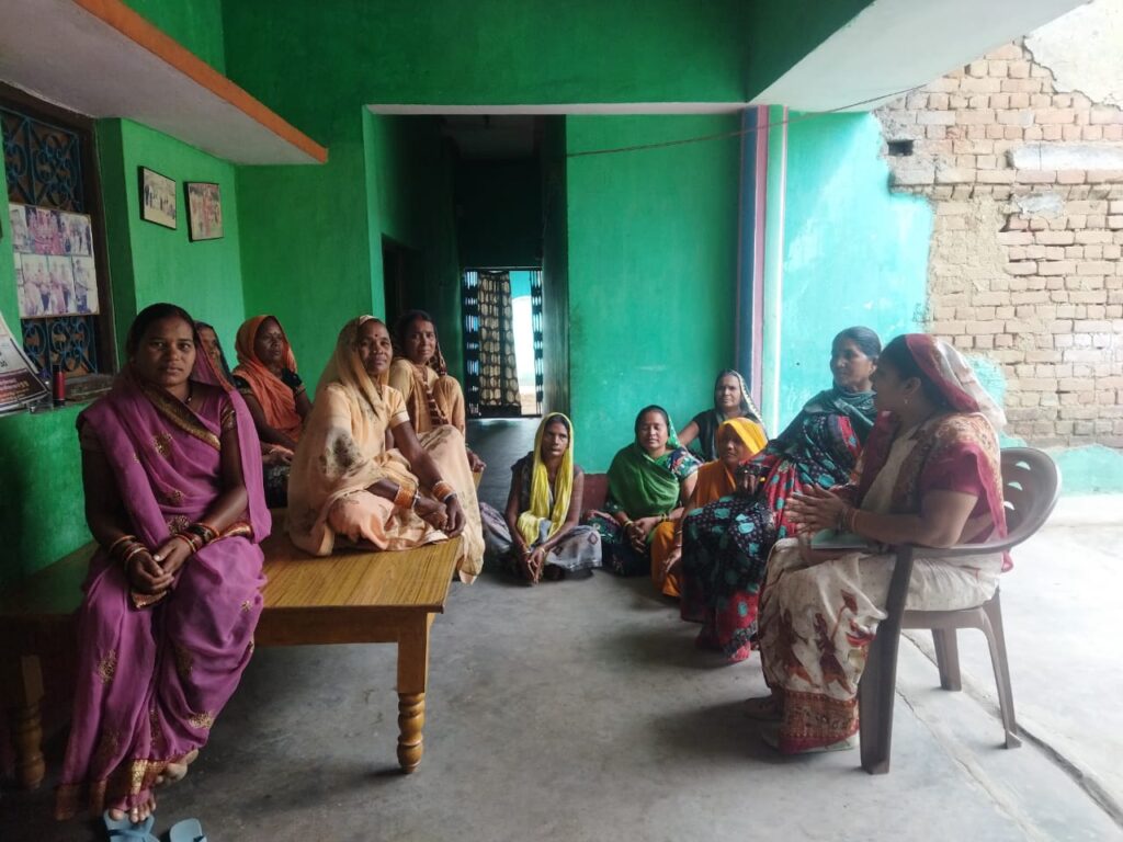 भाजपा नेत्री धनेश्वरी कँवर कर रही लगातार रामपुर विधानसभा क्षेत्र में  जनसम्पर्क