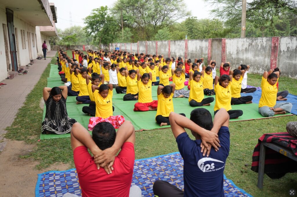 बालको ने विश्व योग दिवस पर किया विभिन्न योगाभ्यास शिविर का आयोजन…