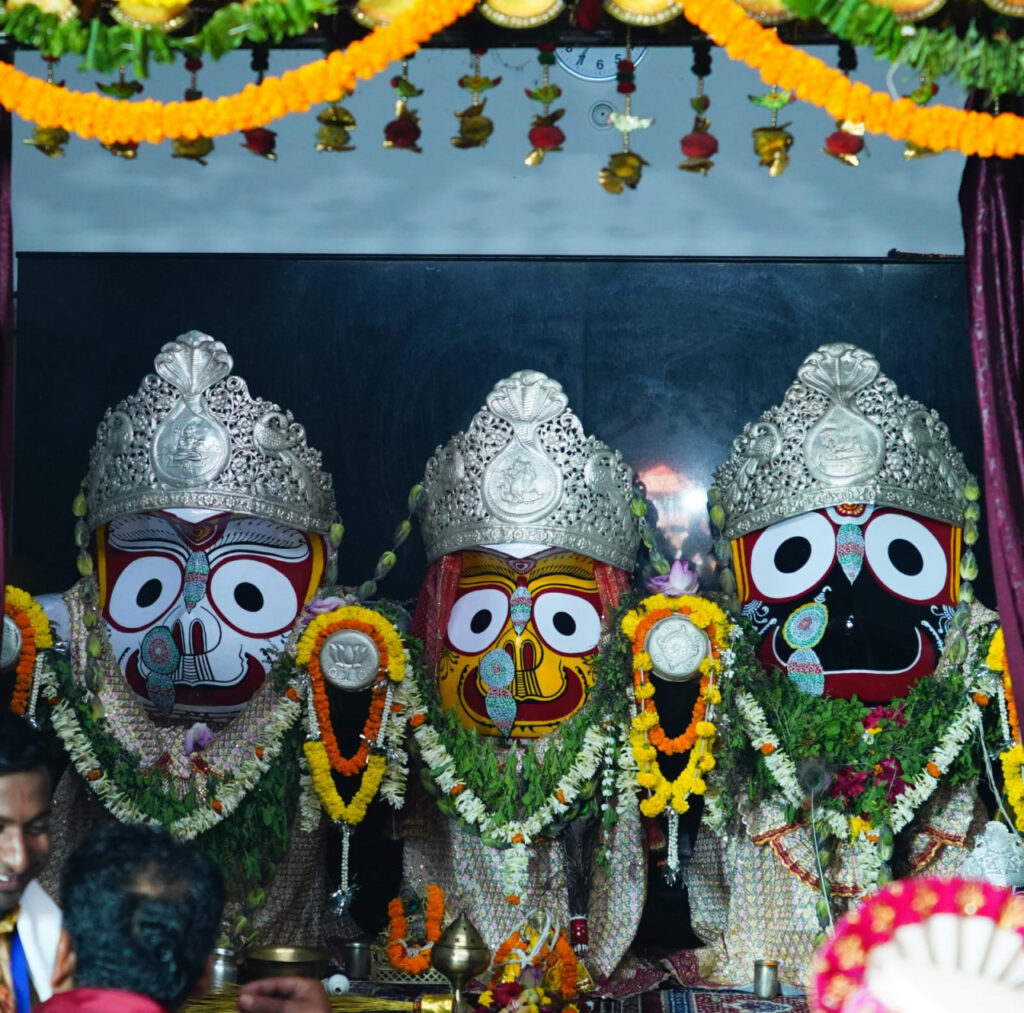 रायपुर : मुख्यमंत्री श्री विष्णु देव साय भगवान जगन्नाथ की रथ यात्रा में हुए शामिल