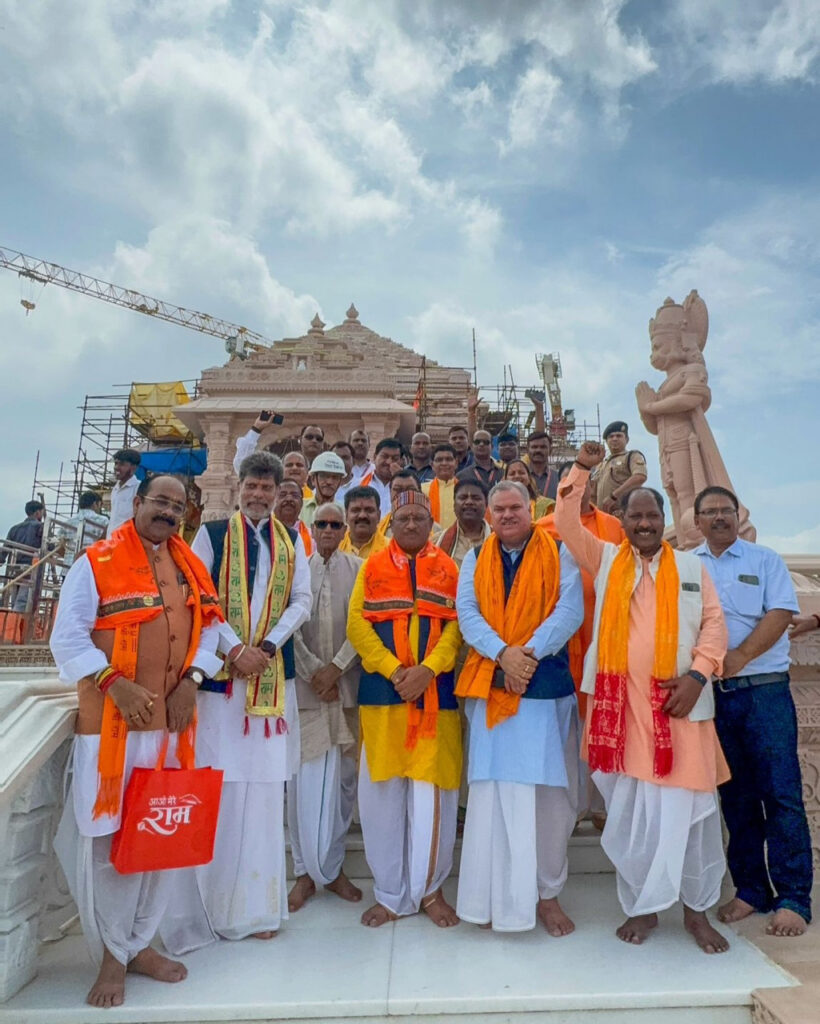 रायपुर : राम मंदिर में गूंजा नारा, छत्तीसगढ़ के भांचा राम, जय श्री राम, जय श्री राम