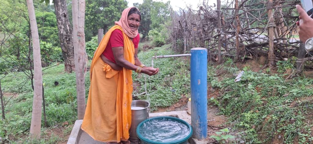 रायपुर : नल से मिली राहत, ग्राम कोरई में अब हर घर में नल से जल