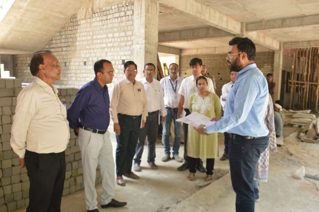 कोरबा : कलेक्टर ने सेजेस एनसीडीसी का किया निरीक्षण, निर्माण कार्य में प्रगति लाने के दिए निर्देश