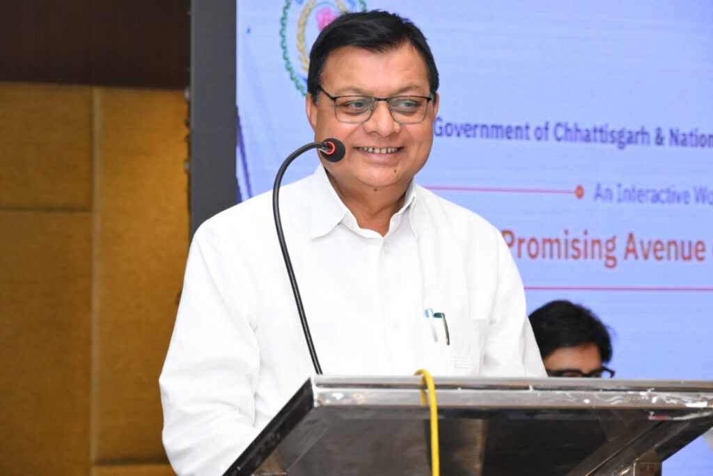 रायपुर : एक नवम्बर से लागू होगी छत्तीसगढ़ की नई औद्योगिक नीति : उद्योग मंत्री श्री देवांगन