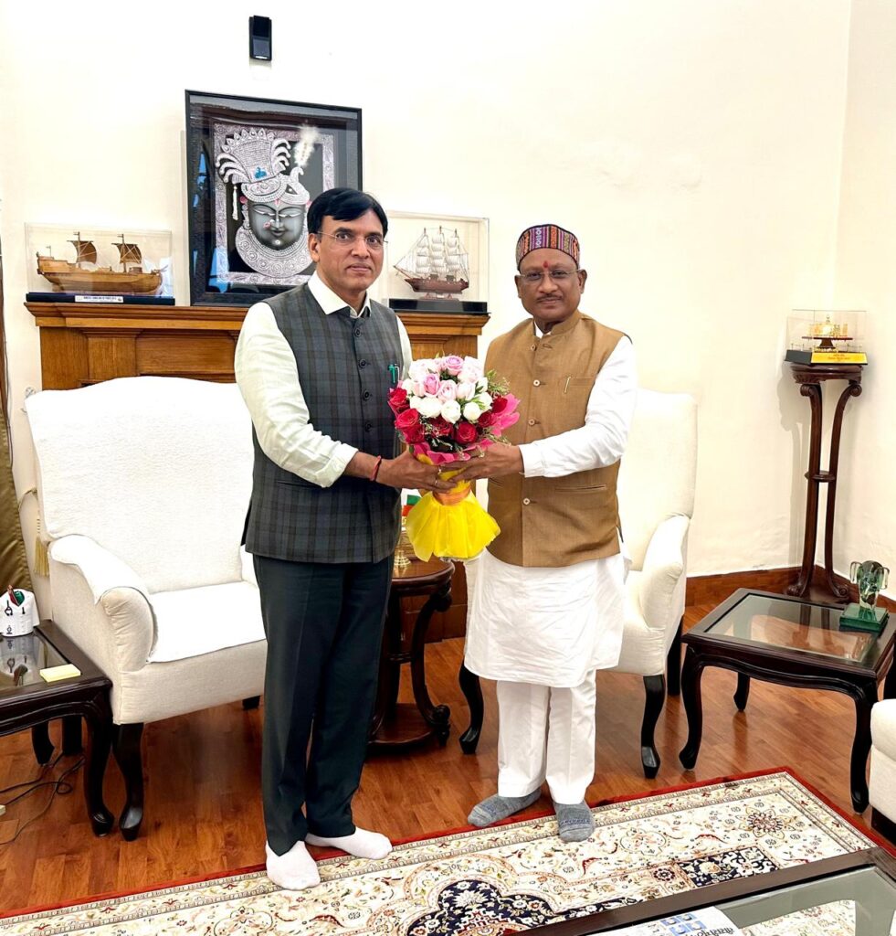 रायपुर : मुख्यमंत्री श्री विष्णु देव साय ने नई दिल्ली में केंद्रीय मंत्री डॉ. मनसुख मंडाविया से रोजगार सृजन, श्रमिक कल्याण और खेल सुविधाओं पर की चर्चा