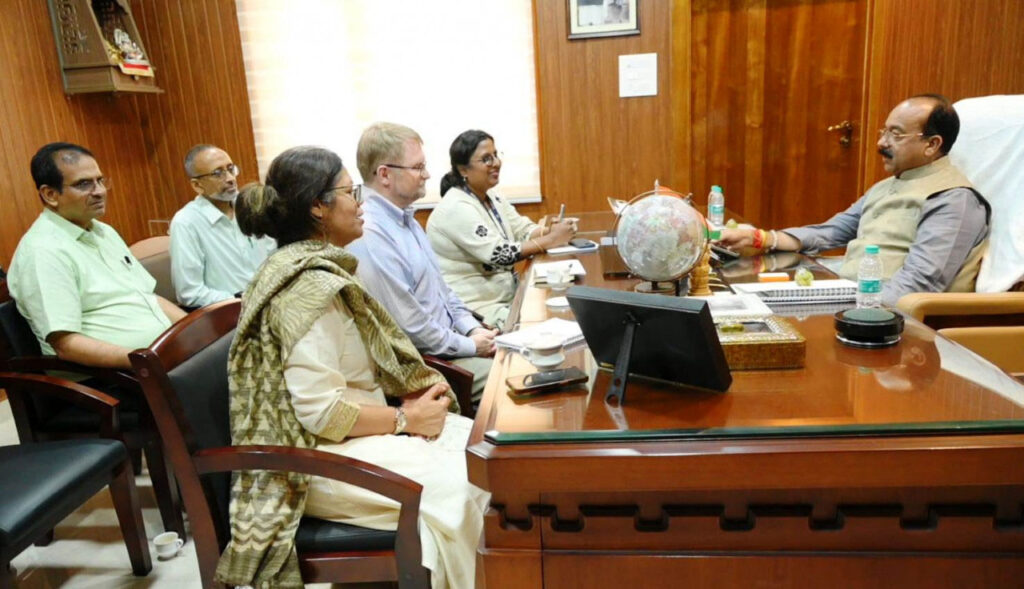 रायपुर : उप मुख्यमंत्री श्री अरुण साव से मिले यूनिसेफ के जूनियर चीफ श्री विलियम हेनलोन