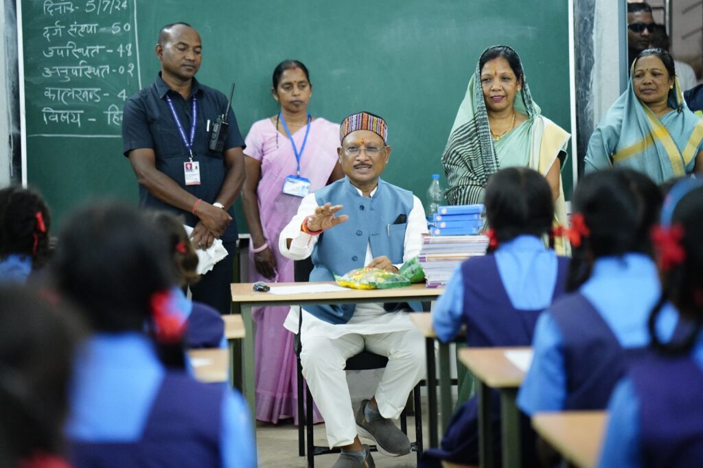 मुख्यमंत्री श्री साय ने स्थानीय भाषाओं में प्रारंभिक शिक्षा के महत्व पर दिया जोर