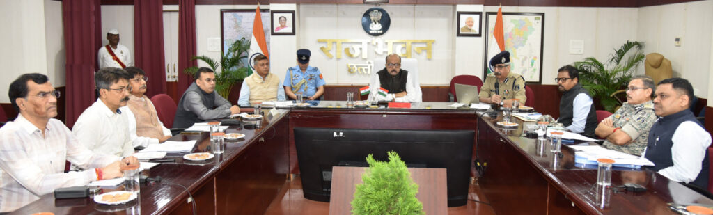 रायपुर : अनुसूचित एवं नक्सल प्रभावित क्षेत्रों में शत प्रतिशत पहुंचे शासन की योजनाएं : राज्यपाल श्री रमेन डेका