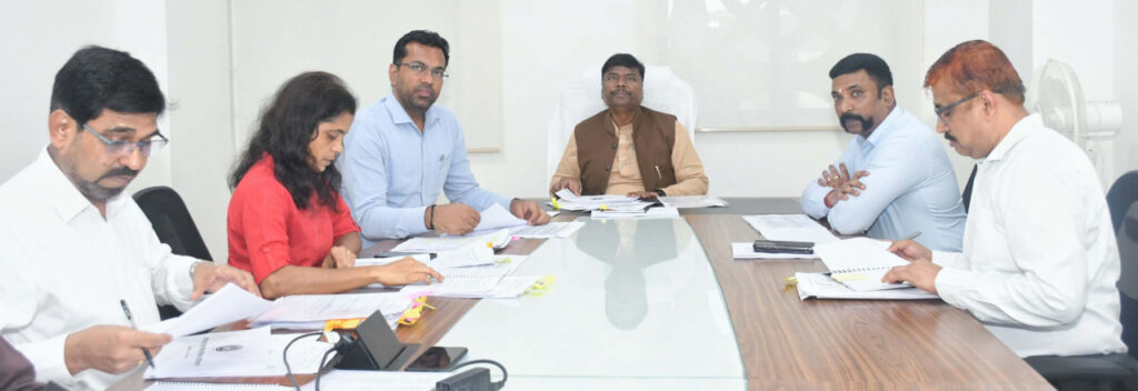 रायपुर : युवाओं को रोजगार से जोड़ने के लिए स्थानीय मांग के अनुरूप प्रशिक्षण दिलाएं : श्री केदार कश्यप