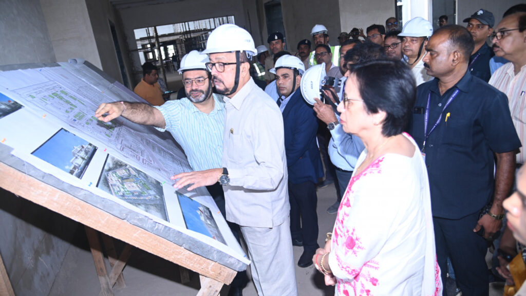 रायपुर : राज्यपाल श्री रमेन डेका ने निर्माणाधीन राजभवन का निरीक्षण किया